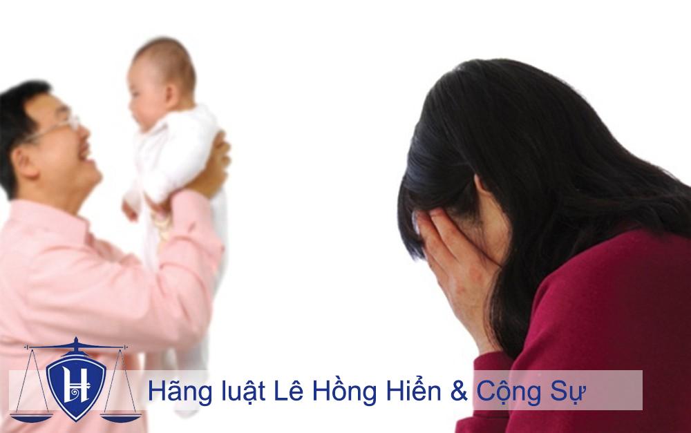 Chồng ngoại tình và có con riêng