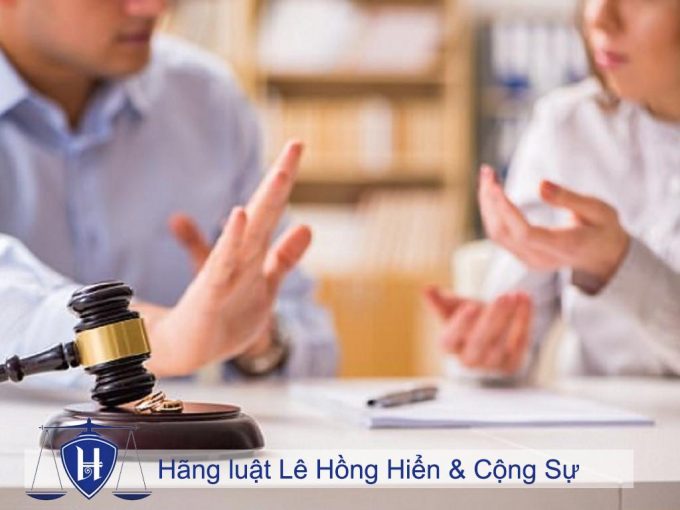 bằng chứng tại tòa án ly hôn